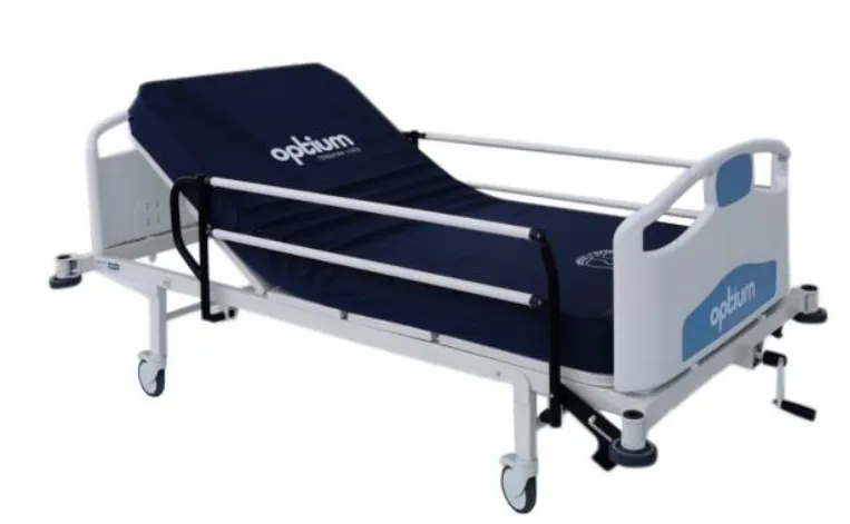 MB 1 Manual Patient Care Bed, 1 Cranks, Foldable Legs